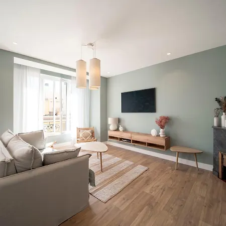 Appartamento Ref 1943 - Centre - For Rent Cannes