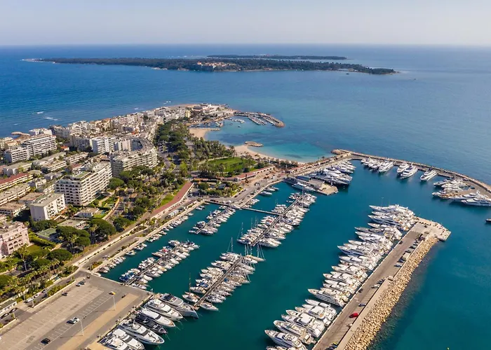 Ref 1943 - Centre - For Rent Apartman Cannes