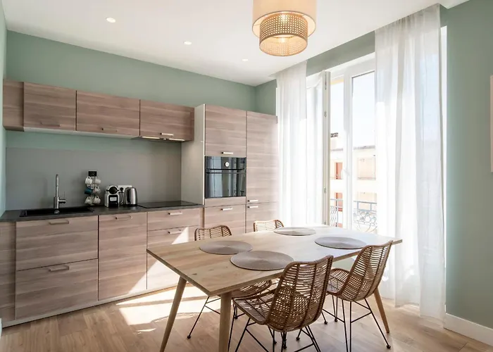 Ref 1943 - Centre - For Rent Apartman Cannes